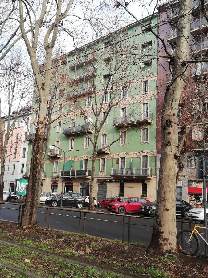 Al 32 Apartment Милан Экстерьер фото